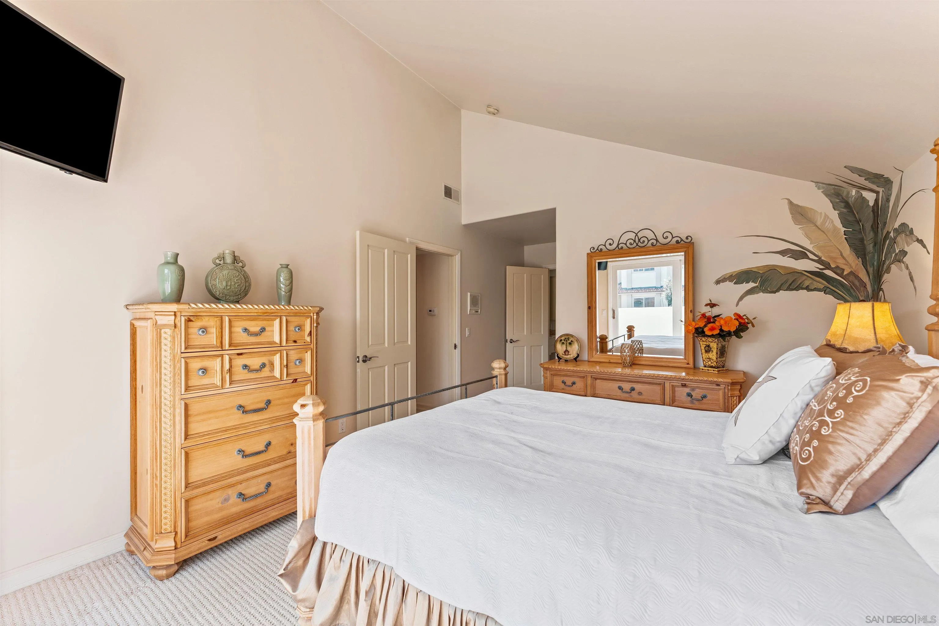 39 The Point Coronado, CA 92118 - Photo 27 of 34