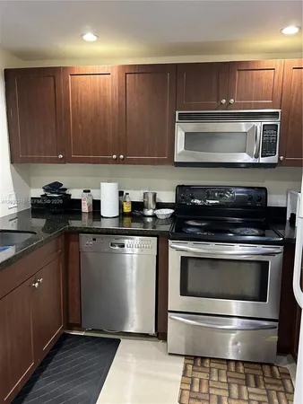 $215,000 | Sutton House Condominiums, North Miami, FL 33181