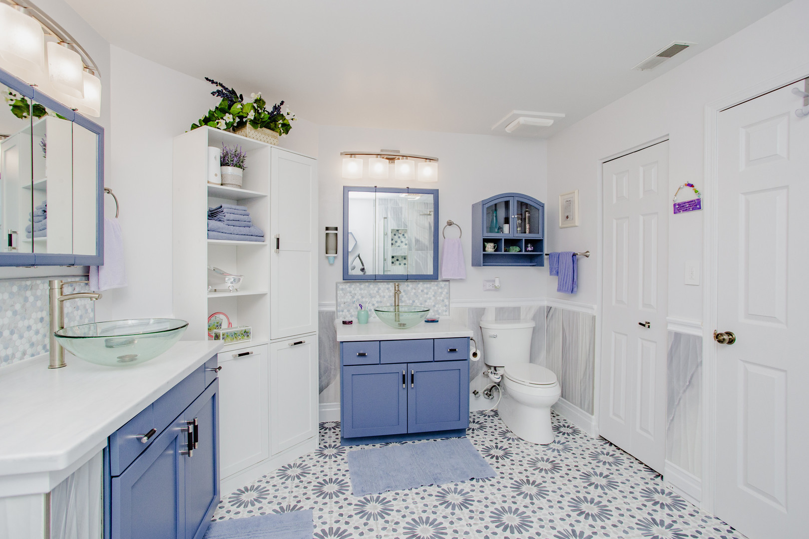 1401 Plum Court, Unit D Mount Prospect, IL 60056 - Photo 14 of 29 a spacious bathroom with a sink toilet and shower