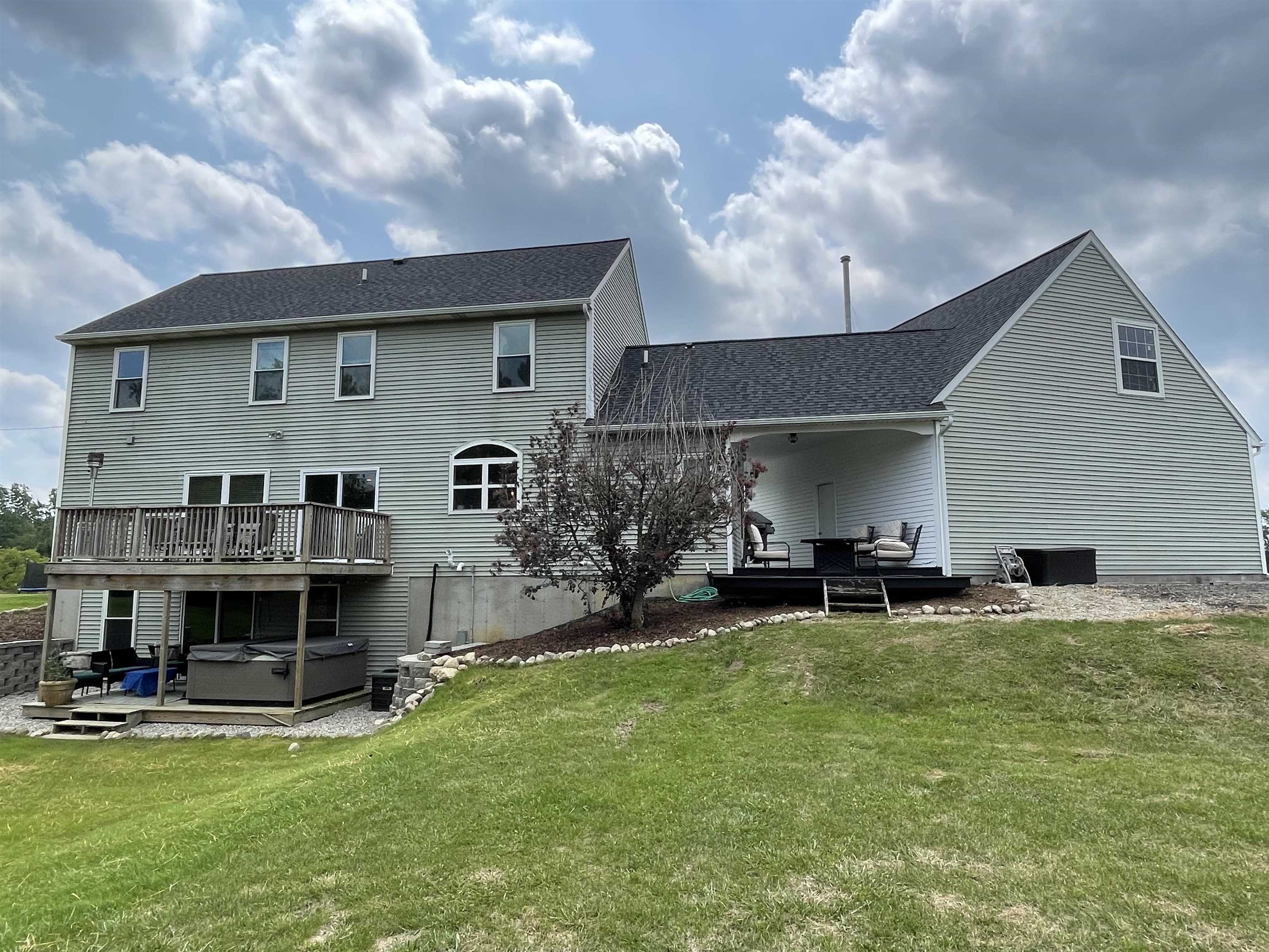 9219 Green Road Goodrich, MI 48438 - Photo 7 of 97
