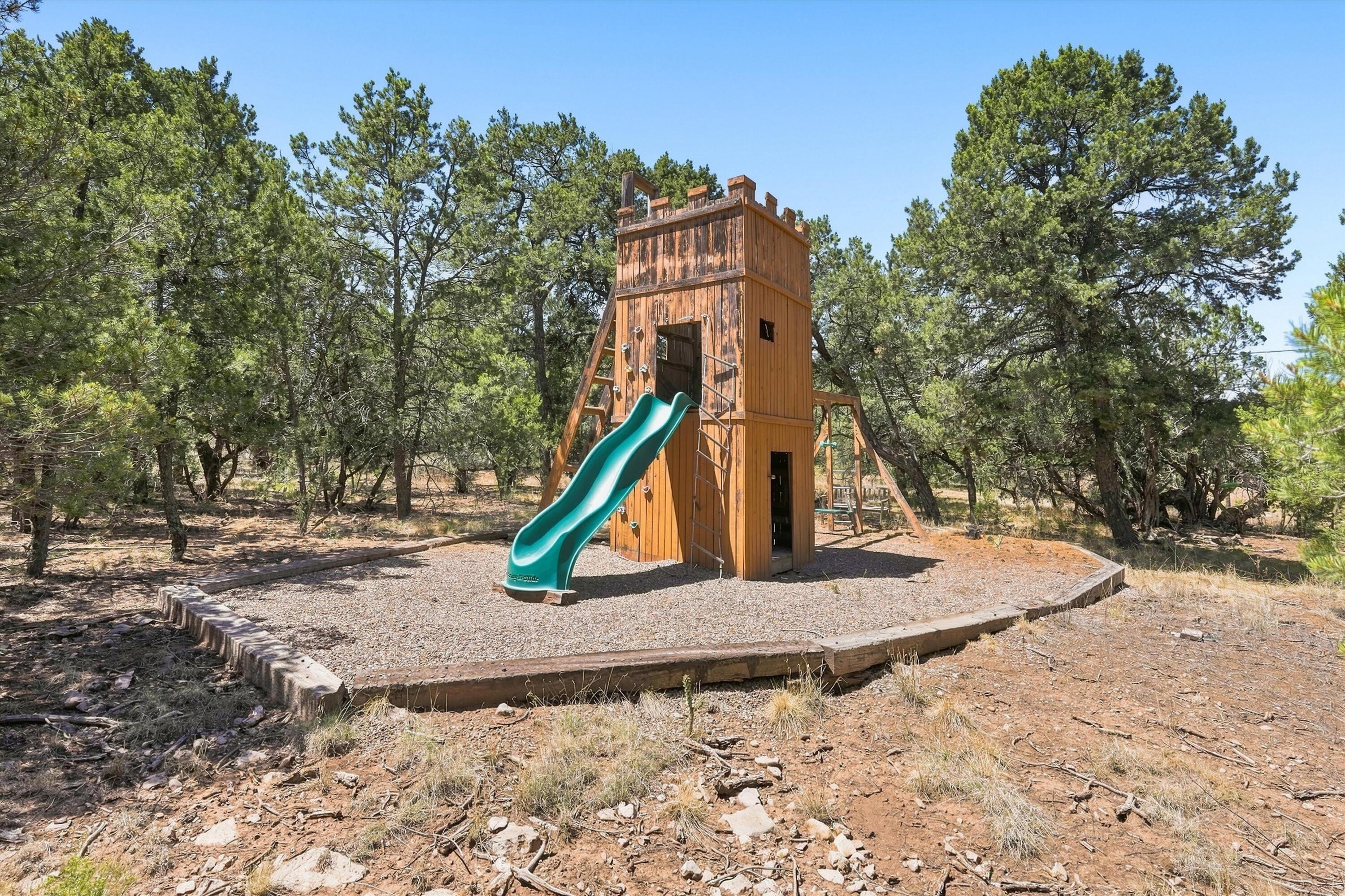 464 Sedillo Road Tijeras, NM 87059 - Photo 40 of 44 Gallery Image 40