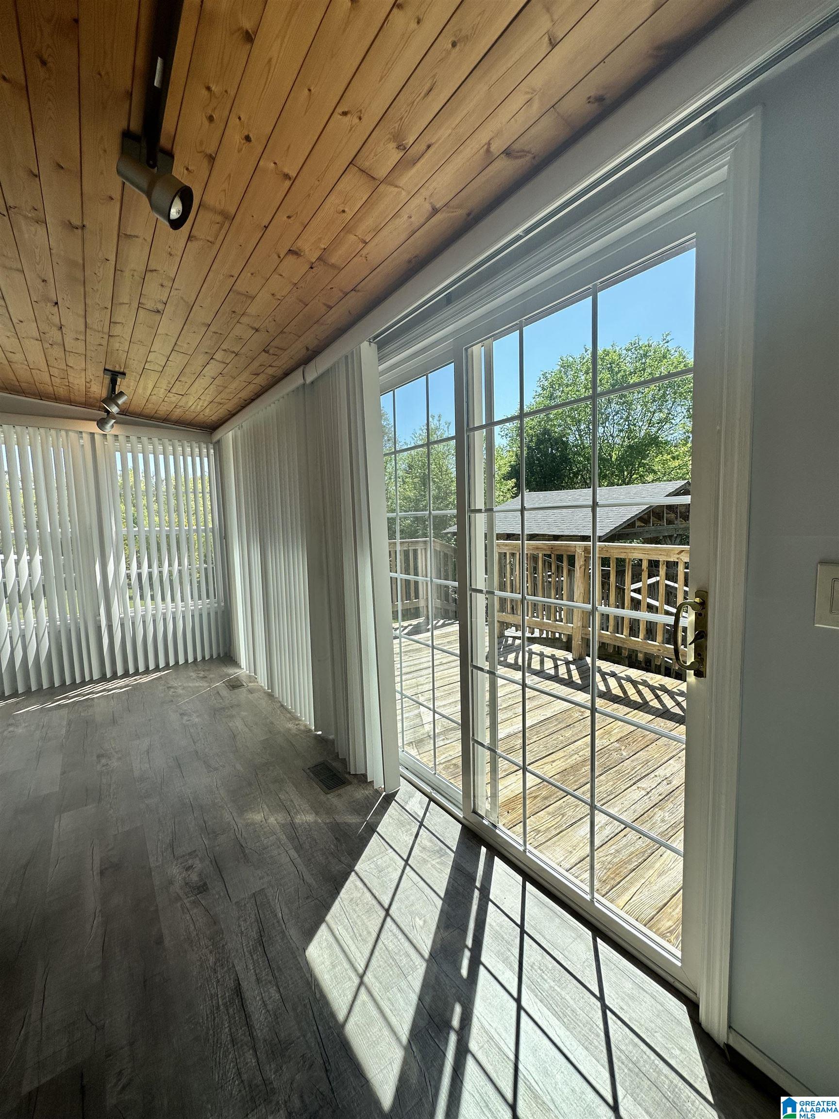 266 Mountain View Road Talladega, AL 35160 - Photo 12 of 23