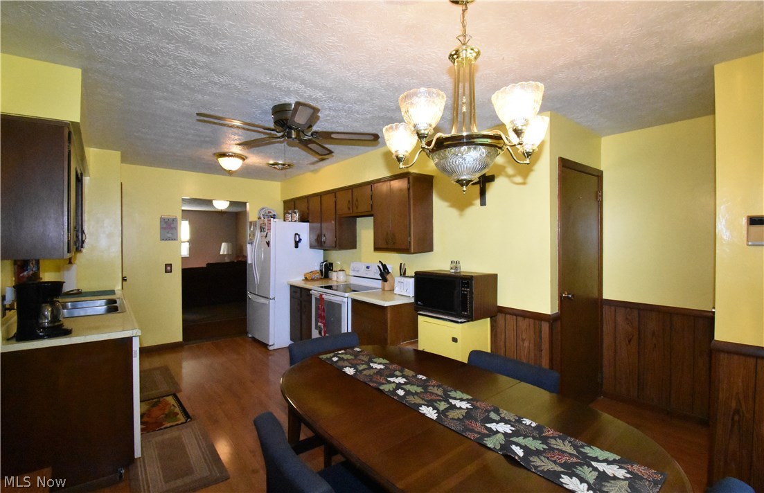 3189 Pothour Wheeler Road Hubbard, OH 44425 - Photo 11 of 33 Gallery Image 11