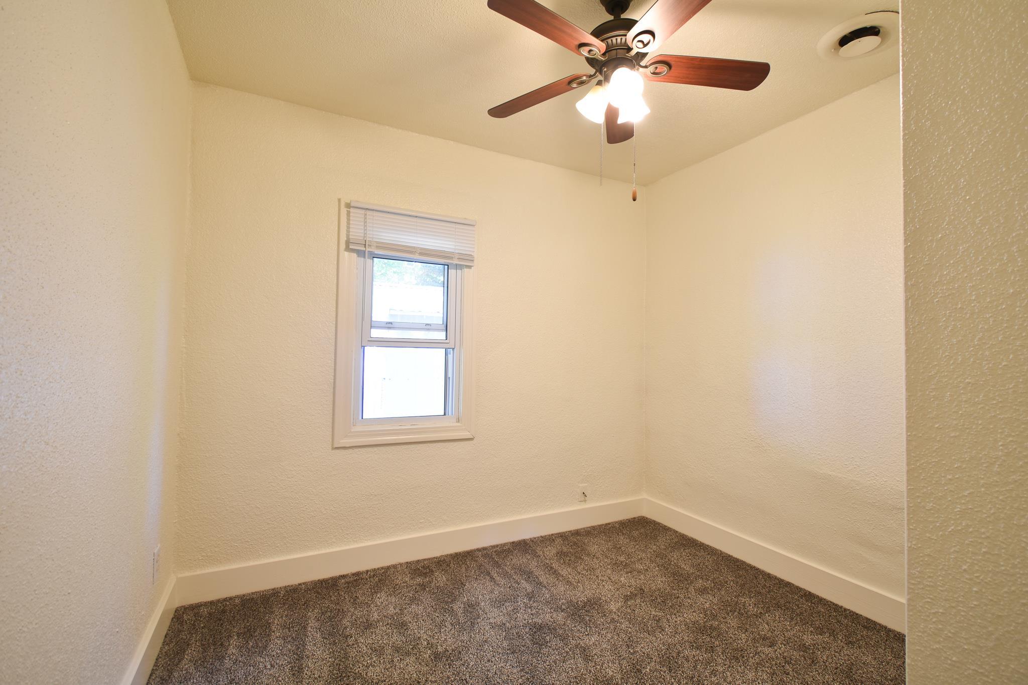 1805 East Morgan Avenue Springfield, IL 62703 - Photo 7 of 13 Gallery Image 7