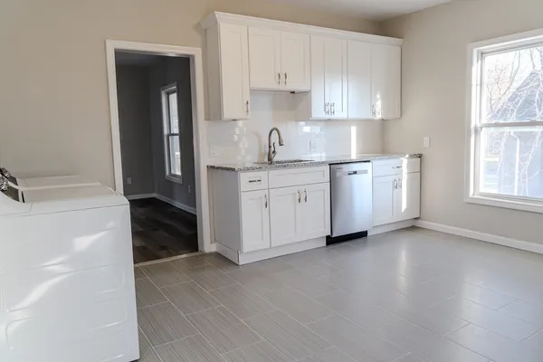 $1,950 | 57 Cottage Street, Unit 2, Athol, MA 01331