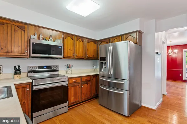 $935,000 | 9833 Natick Road, Burke, VA 22015