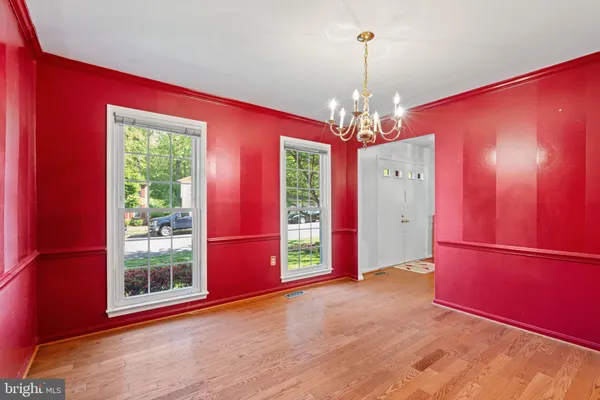 $935,000 | 9833 Natick Road, Burke, VA 22015