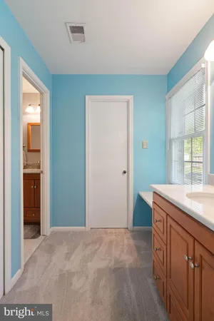 $935,000 | 9833 Natick Road, Burke, VA 22015