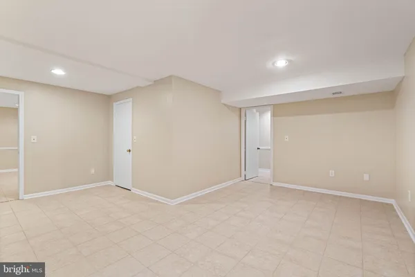 $935,000 | 9833 Natick Road, Burke, VA 22015