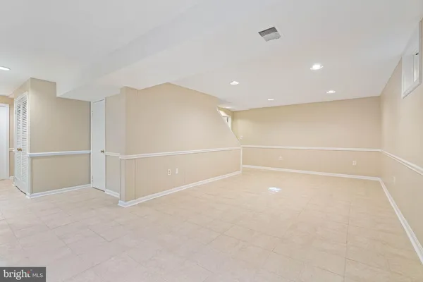 $935,000 | 9833 Natick Road, Burke, VA 22015