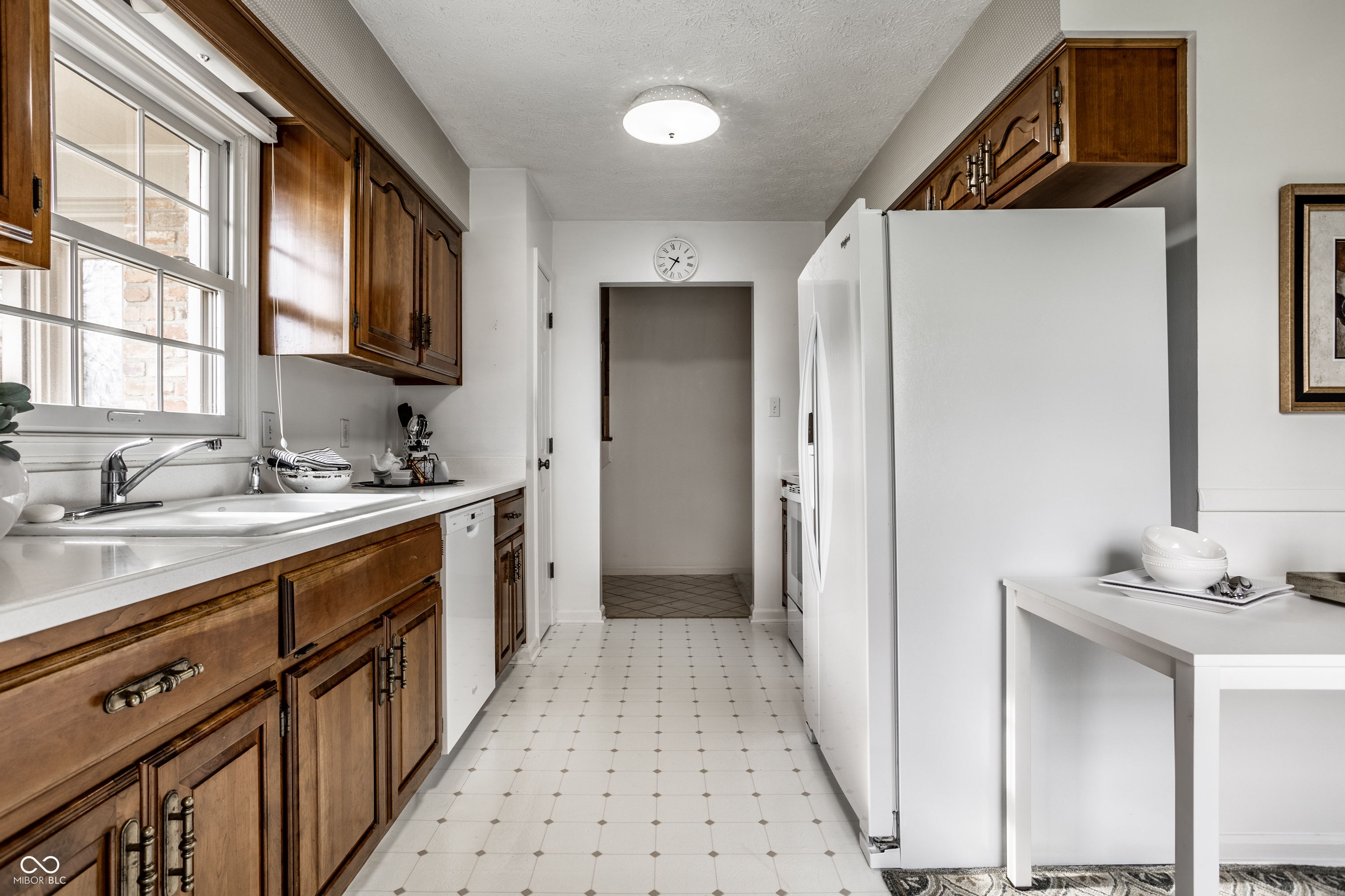 7302 Graham Road Indianapolis, IN 46250 - Photo 11 of 42 Gallery Image 11