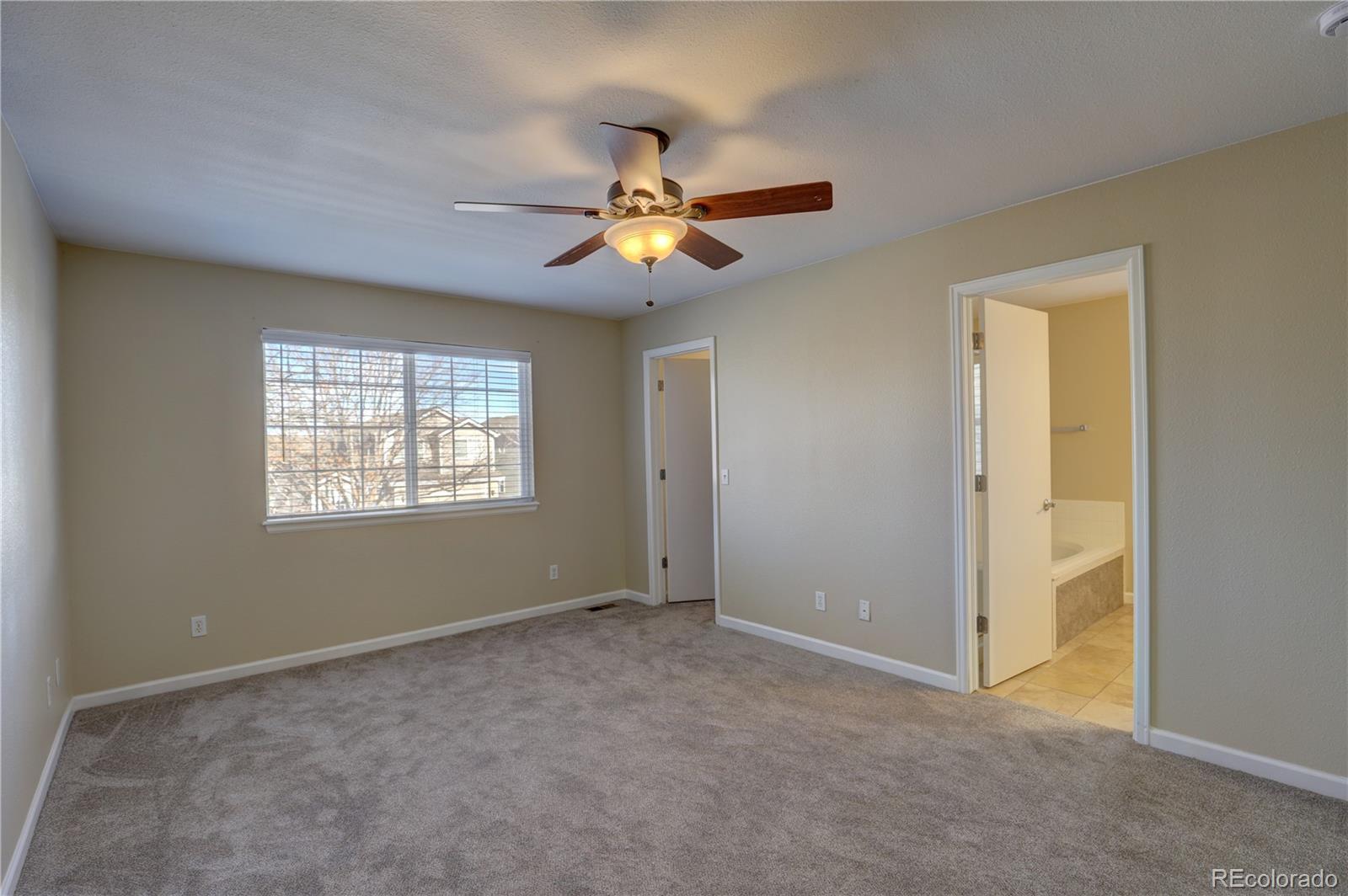 1060 Riddlewood Lane Highlands Ranch, CO 80129 - Photo 29 of 37