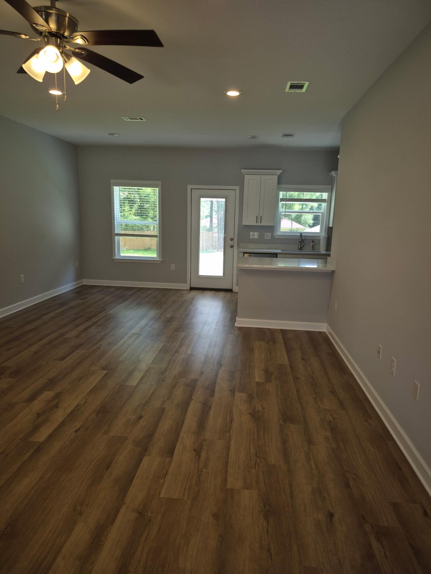 2588 Kingston Road Crestview, FL 32536 - Photo 2 of 12 Living to kitchen