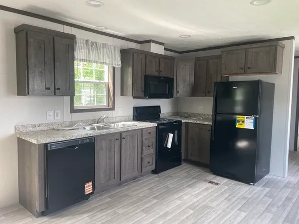 $106,314 | 54 Bennington Drive, Berlin, VT 05602