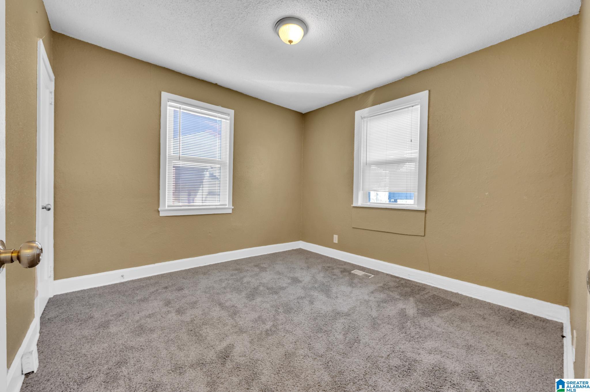 227 South Park Road Southwest Birmingham, AL 35211 - Photo 13 of 16