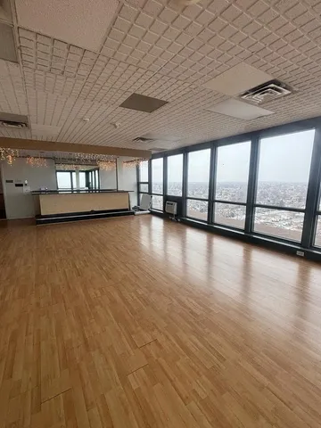 $115,000 | 7234 West North Avenue, Unit 1005, Elmwood Park, IL 60707