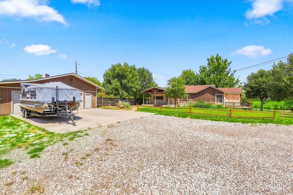 4634 Rendon Road Fort Worth, TX 76140 - Photo 17 of 28 Gallery Image 17