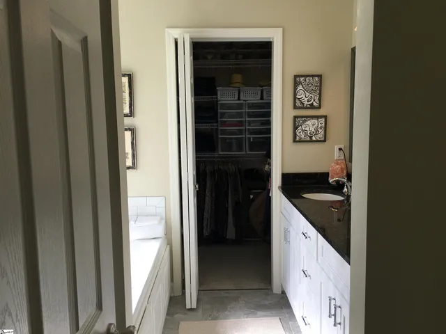 $429,900 | 110 North Carleila Lake Way, Spartanburg, SC 29307