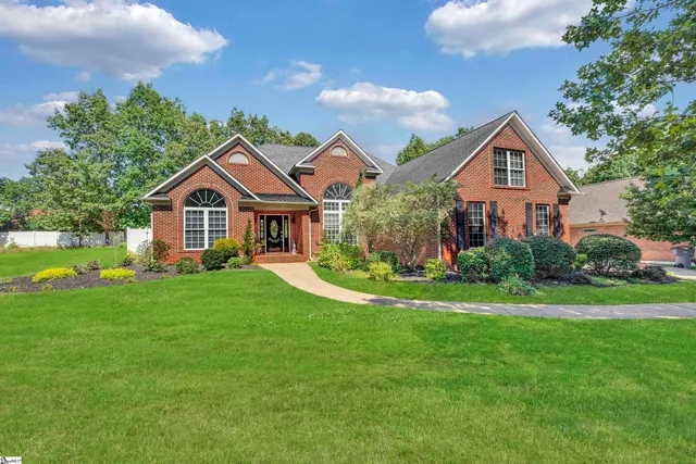 $429,900 | 110 North Carleila Lake Way, Spartanburg, SC 29307