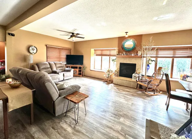 $725,000 | W8476 Highway 29, River Falls, WI 54022