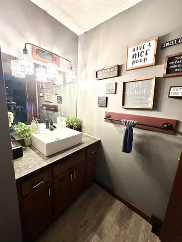 $725,000 | W8476 Highway 29, River Falls, WI 54022