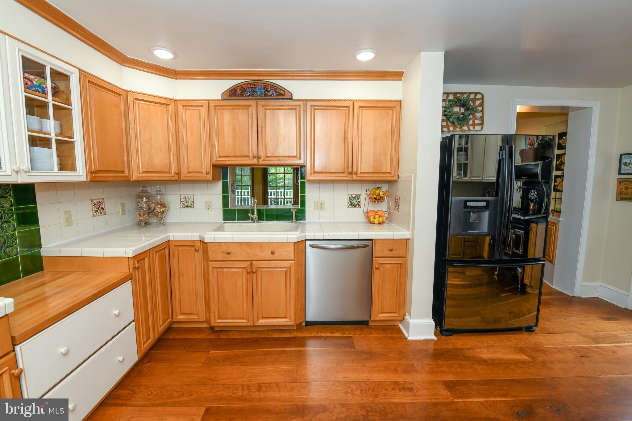 2488 Pine Road Huntingdon Valley, PA 19006 - Photo 16 of 56 Kitchen