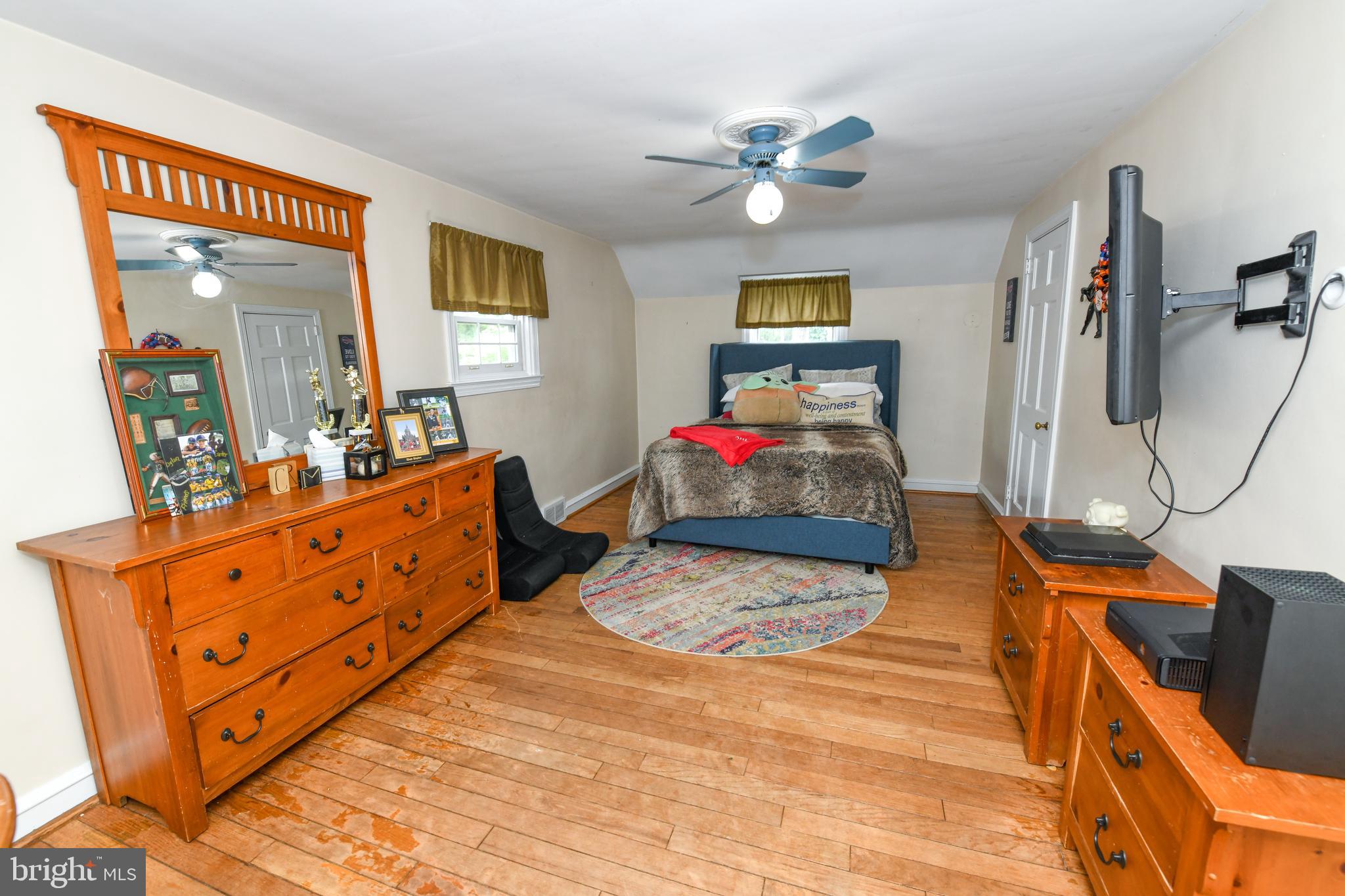 2488 Pine Road Huntingdon Valley, PA 19006 - Photo 31 of 56 Bedroom 2