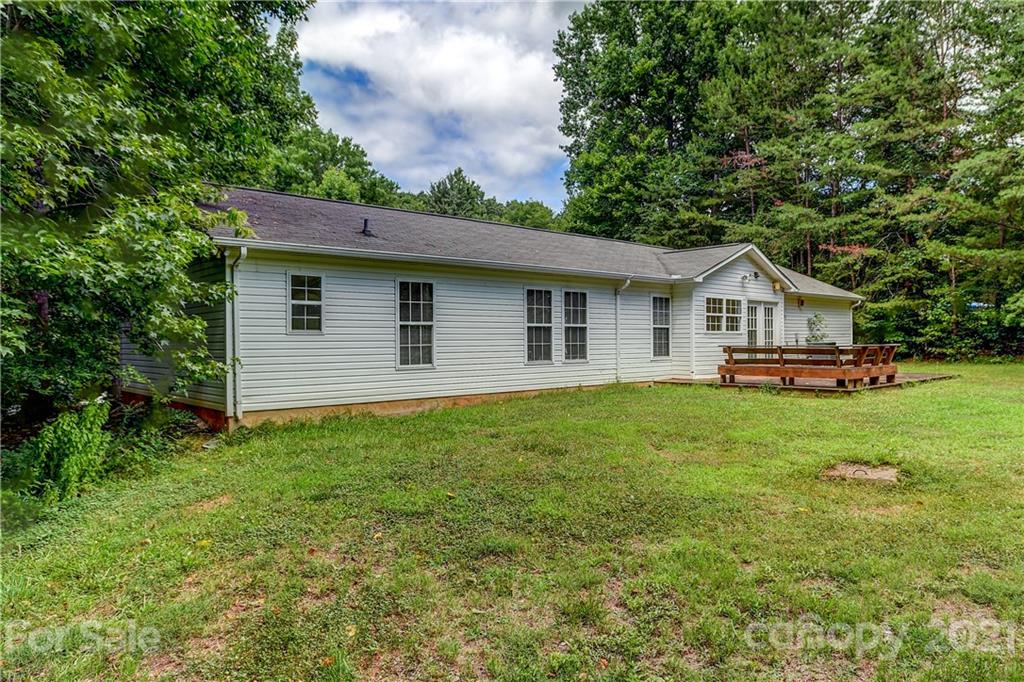 239 Valleyview Road Mooresville, NC 28117 - Photo 37 of 41 a house view with a garden space