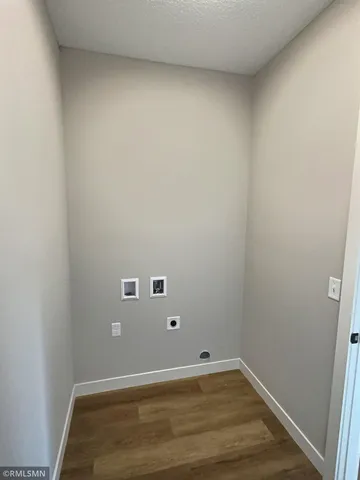 $484,900 | 7541 Lake John Drive, Annandale, MN 55302