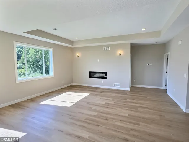 $484,900 | 7541 Lake John Drive, Annandale, MN 55302