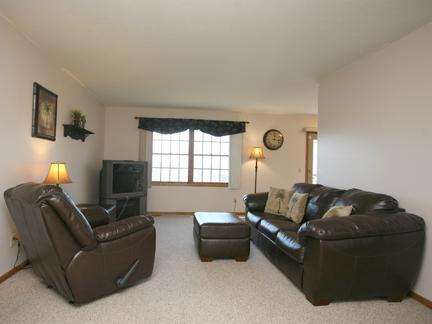 7039 Lithopolis Road Northwest Carroll, OH 43112 - Photo 2 of 25 Gallery Image 2