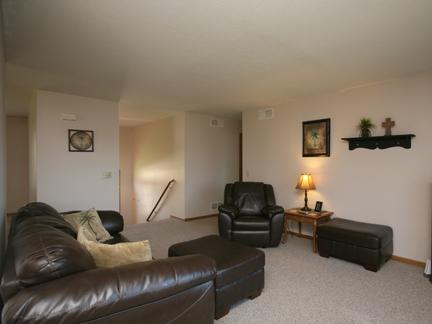 7039 Lithopolis Road Northwest Carroll, OH 43112 - Photo 3 of 25 Gallery Image 3