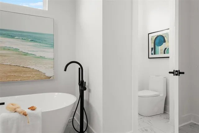 $3,999,950 | 597 Buttonwood Drive, Longboat Key, FL 34228