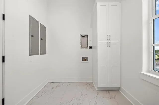 $3,999,950 | 597 Buttonwood Drive, Longboat Key, FL 34228