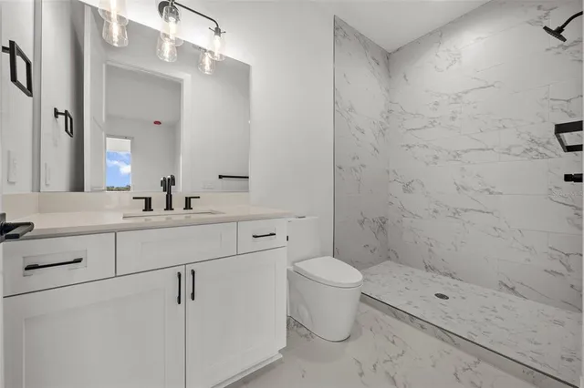 $3,999,950 | 597 Buttonwood Drive, Longboat Key, FL 34228