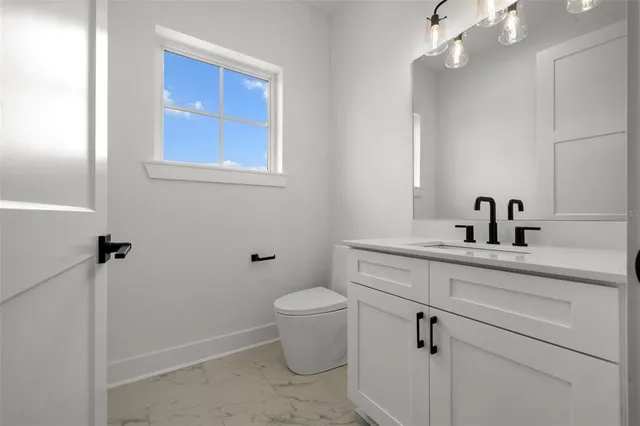 $3,999,950 | 597 Buttonwood Drive, Longboat Key, FL 34228