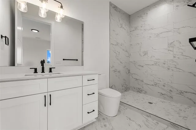 $3,999,950 | 597 Buttonwood Drive, Longboat Key, FL 34228