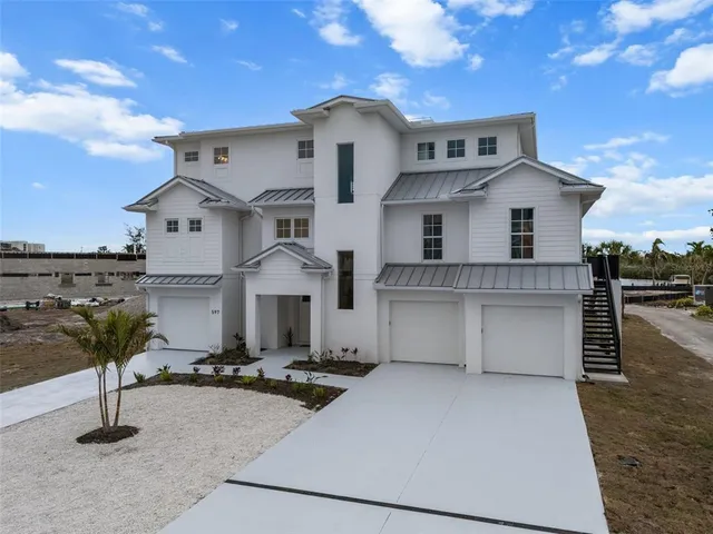 $3,999,950 | 597 Buttonwood Drive, Longboat Key, FL 34228