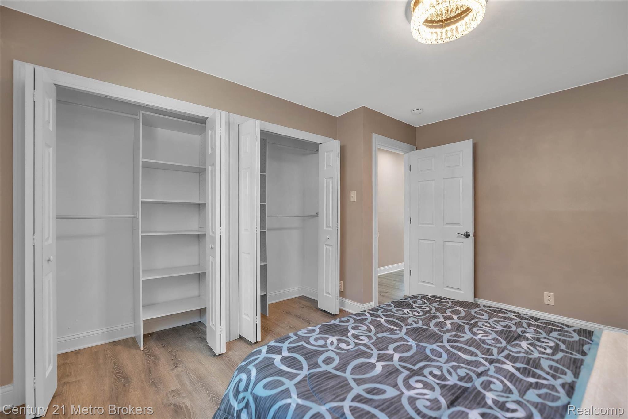 3495 East Rolston Road Fenton, MI 48430 - Photo 21 of 51 073-3495 Rolston Rd-WindowStill-Real-Estate-Photography-26.jpg