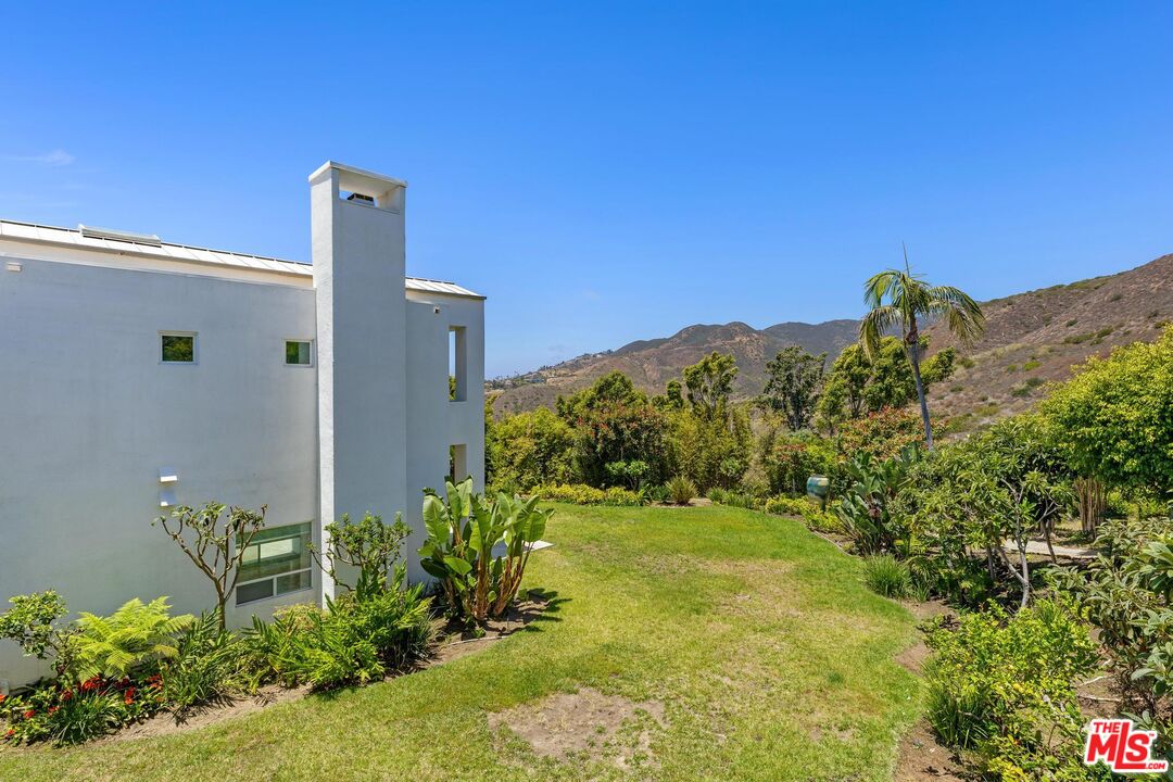 6081 Cavalleri Road Malibu, CA 90265 - Photo 46 of 52