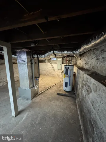 $155,000 | 118 Oak Street, Cumberland, MD 21502