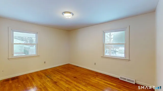 $279,900 | 44 Sharren Lane, Enfield, CT 06082