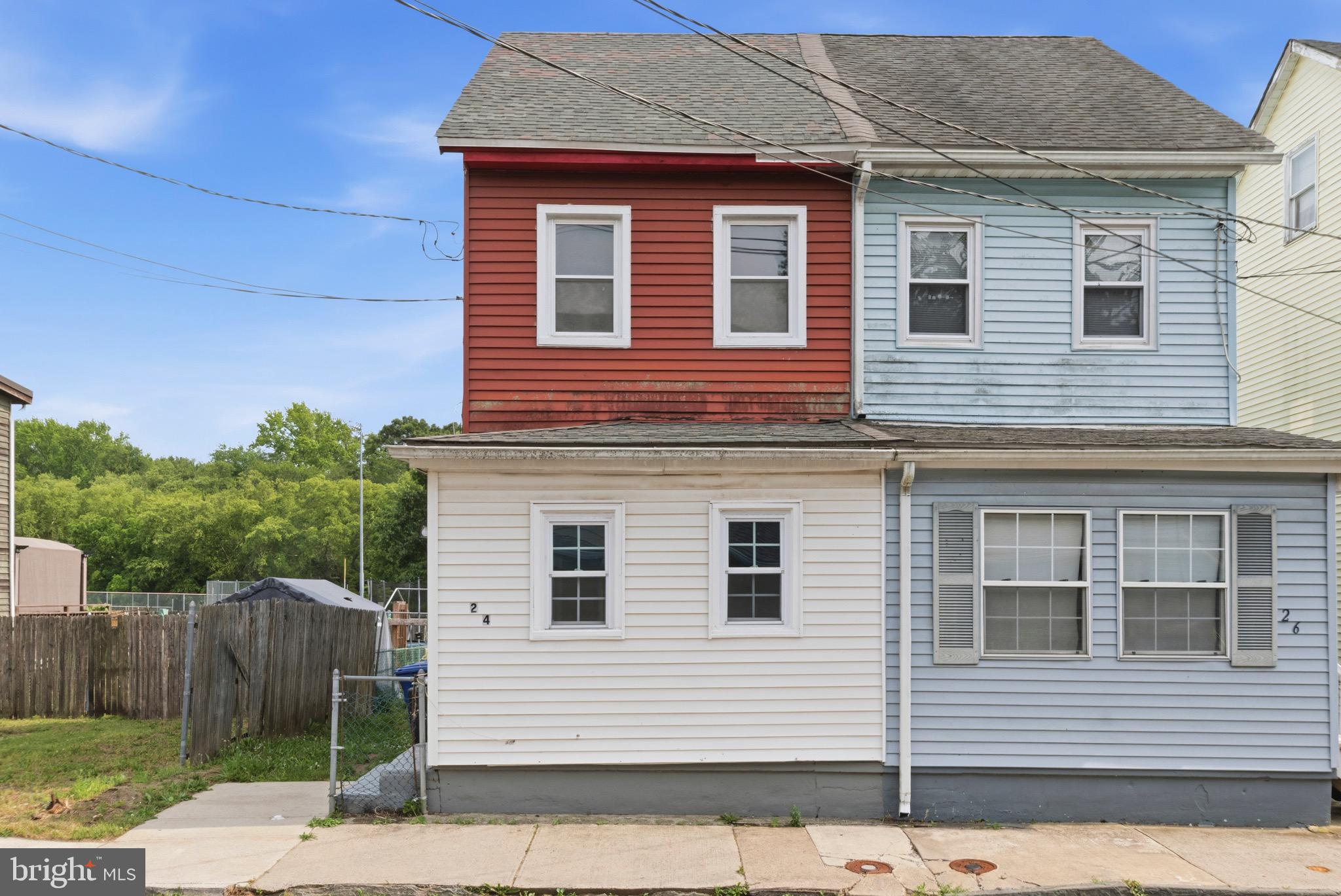 24 West Monroe Street Mount Holly, NJ 08060 - Photo 1 of 21
