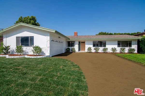 $1,149,000 | 6627 Lennox Avenue, Van Nuys, CA 91405