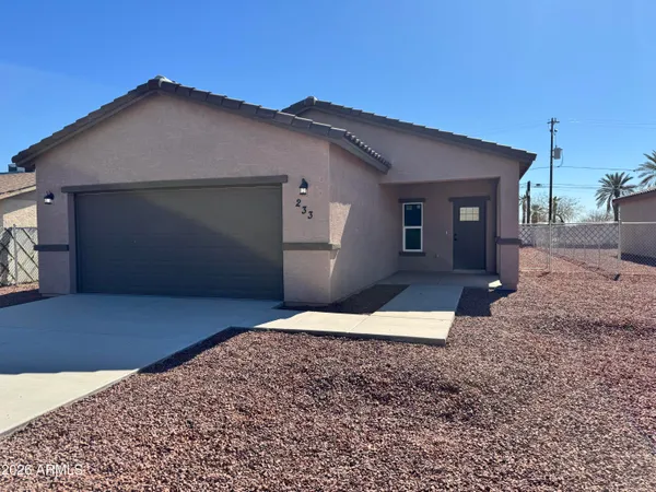 $290,000 | 233 East Cedar Avenue, Casa Grande, AZ 85122