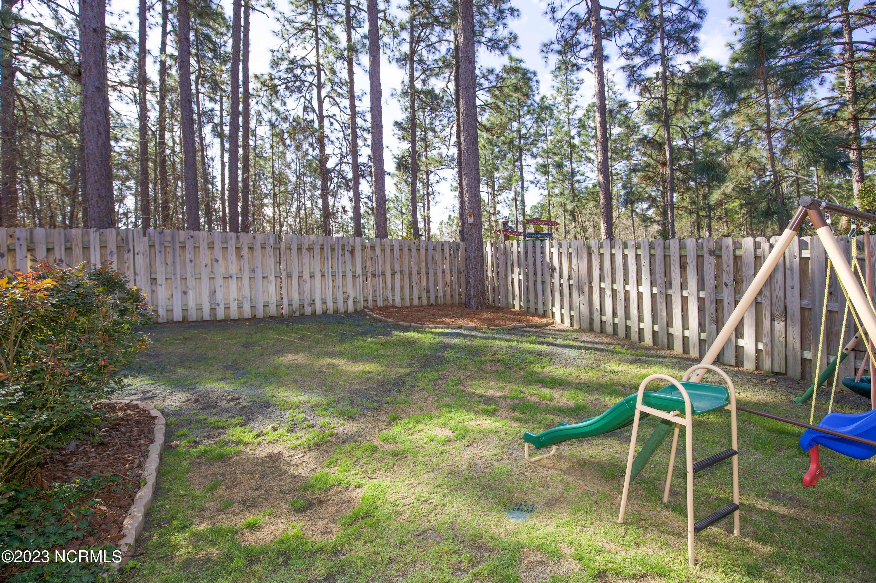 120 Lake Hills Road Pinehurst, NC 28374 - Photo 17 of 59 120 Lake Hills Rd-18