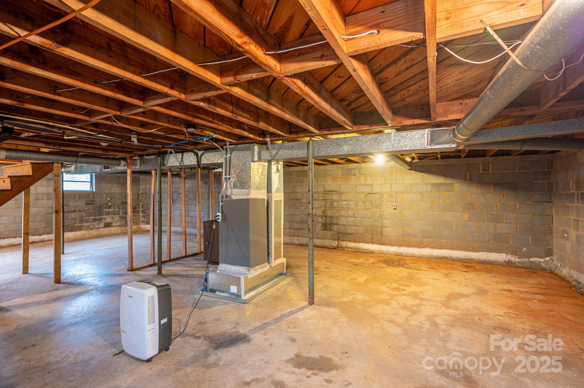 6331 Smith Road Vale, NC 28168 - Photo 26 of 33 a view of empty room with wooden floor