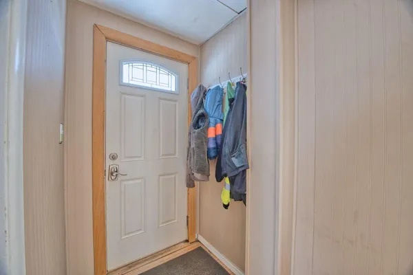 $154,000 | 1522 13th Avenue East, Hibbing, MN 55746