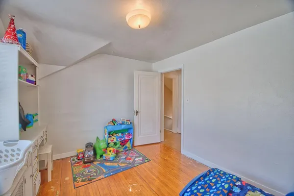 $154,000 | 1522 13th Avenue East, Hibbing, MN 55746