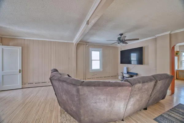 $154,000 | 1522 13th Avenue East, Hibbing, MN 55746